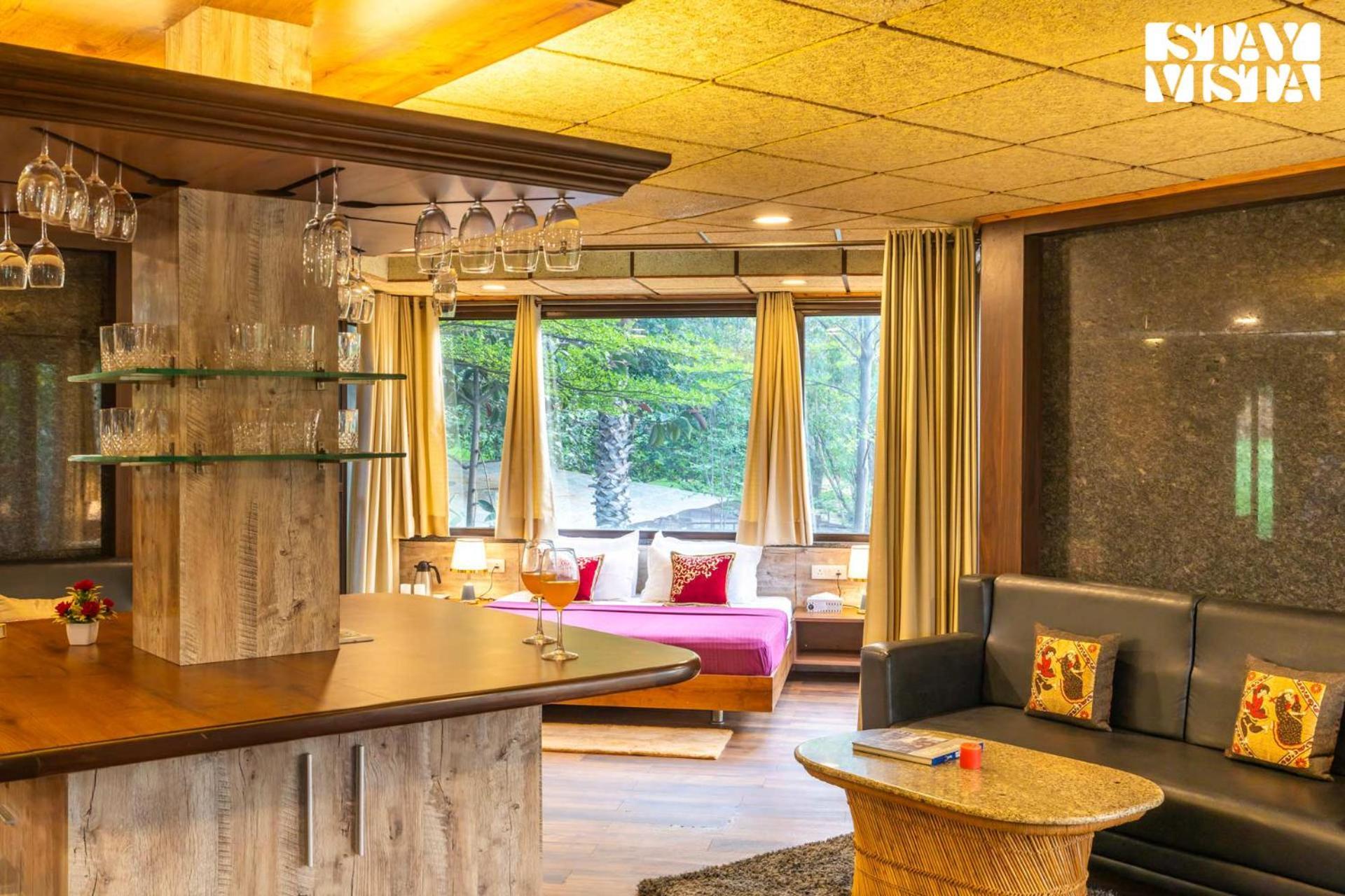 Stayvista At Maple Farms With Pool, Bbq & Bonfire Sohna Exteriér fotografie
