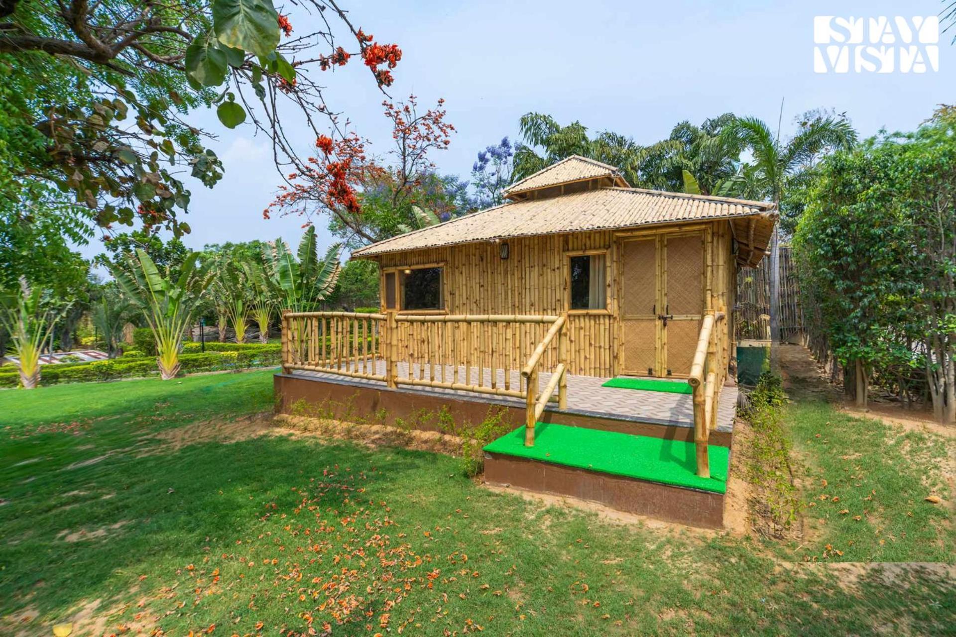 Stayvista At Maple Farms With Pool, Bbq & Bonfire Sohna Exteriér fotografie