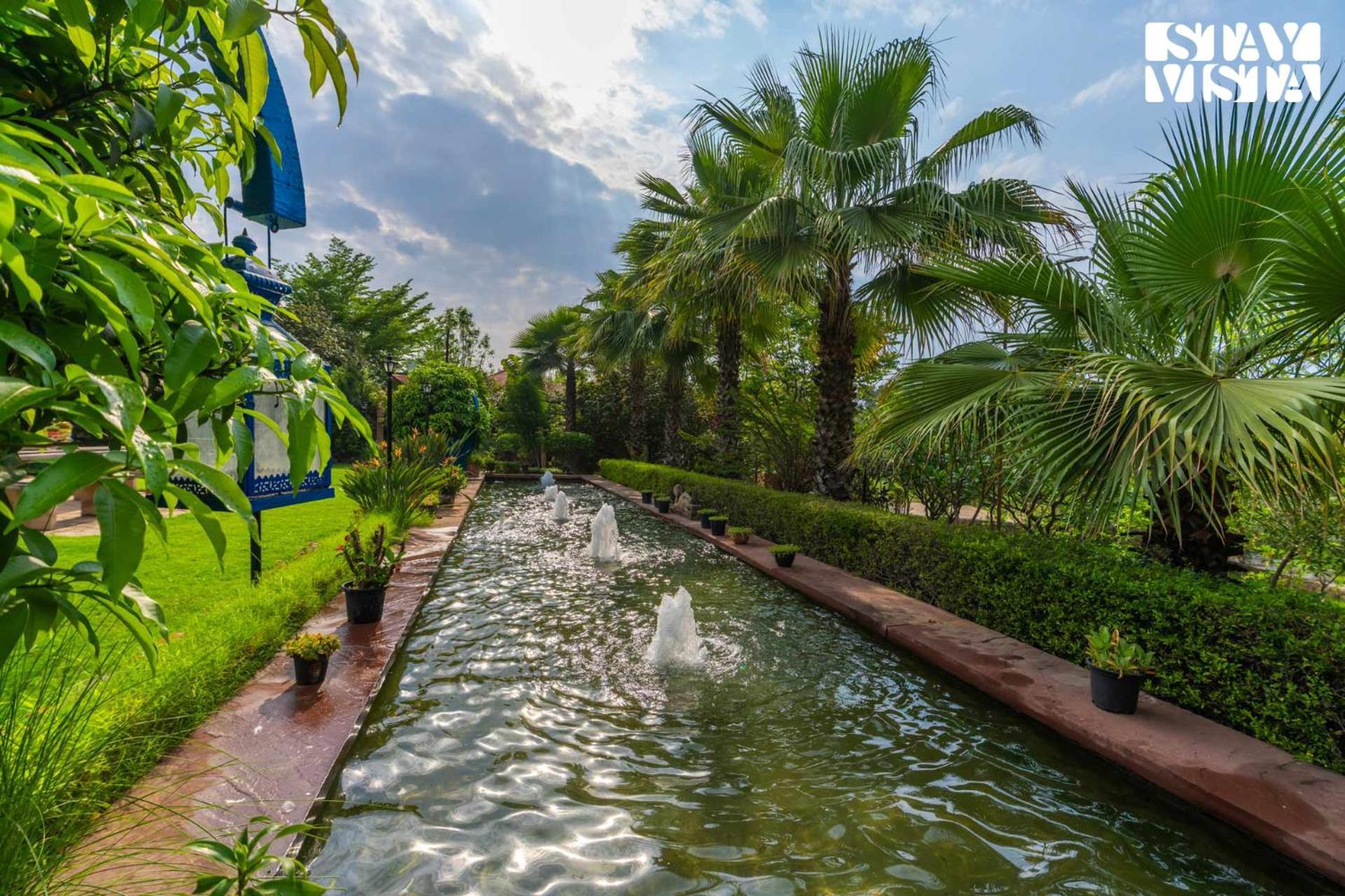 Stayvista At Maple Farms With Pool, Bbq & Bonfire Sohna Exteriér fotografie